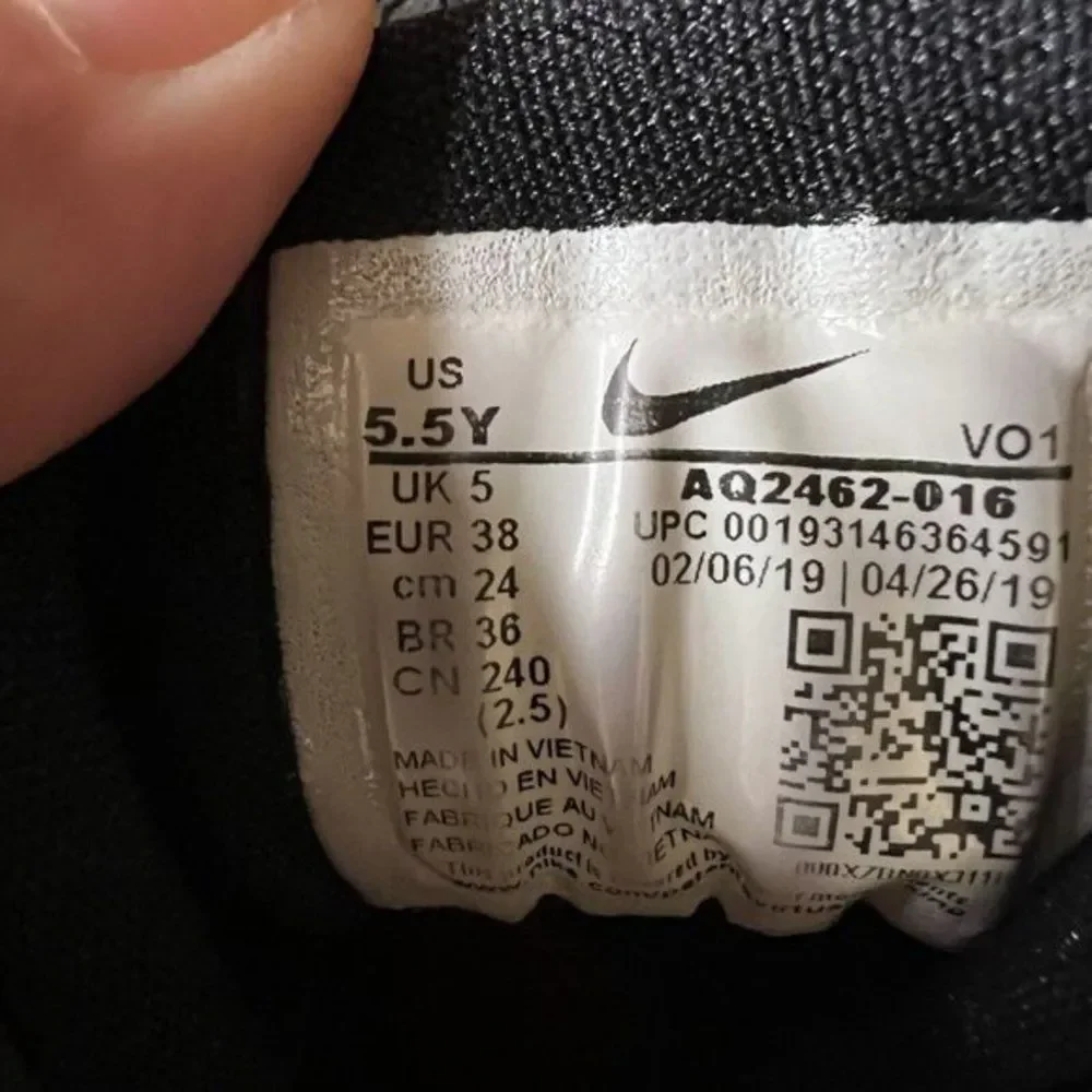 Childrens Big Kids Nike PG 3 Velour Bred Athletic‎ Basketball Shoes Size 5.5 Y